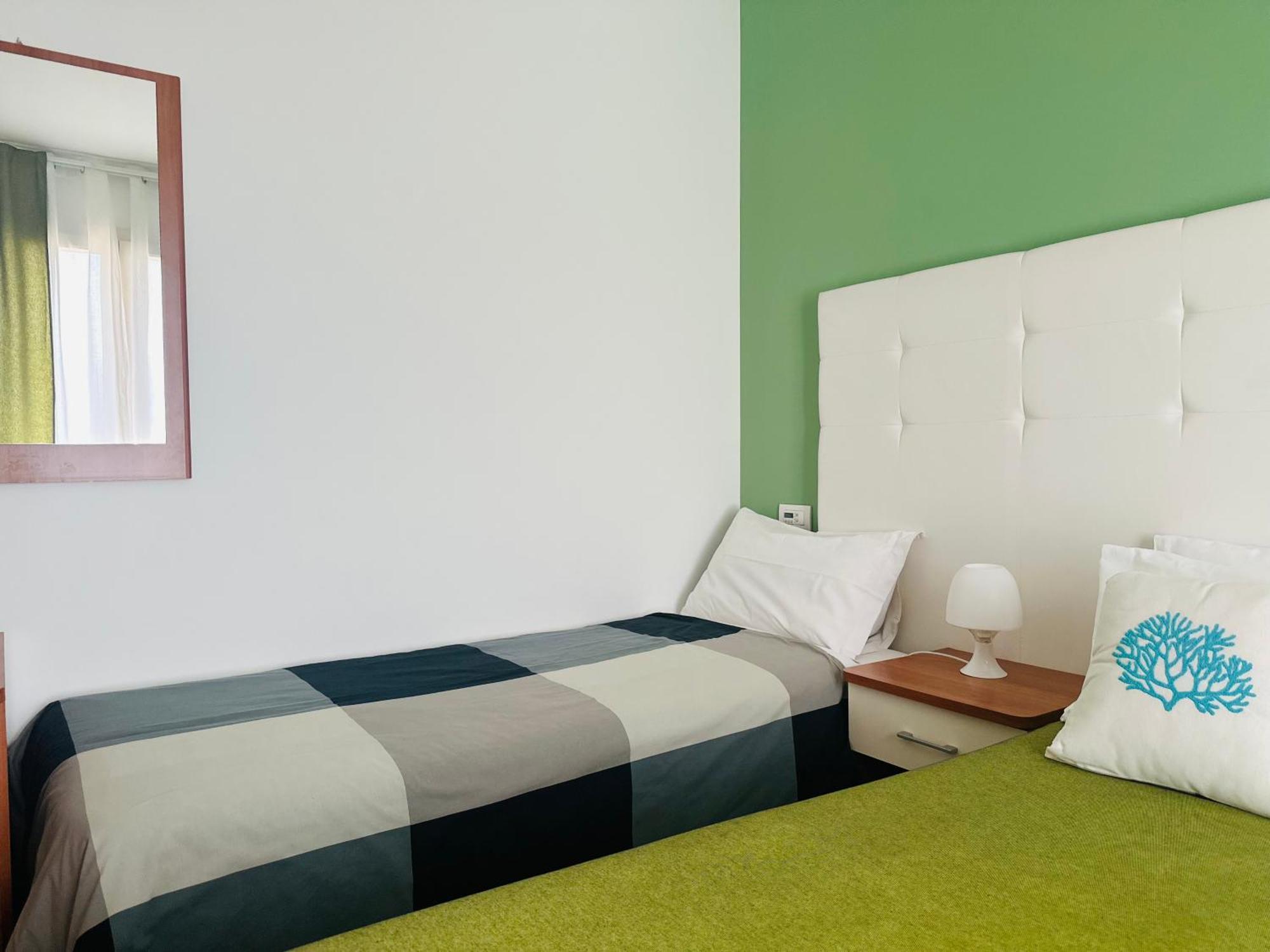 Riviera Ionica Aparthotel Santa Teresa Di Riva Exterior photo